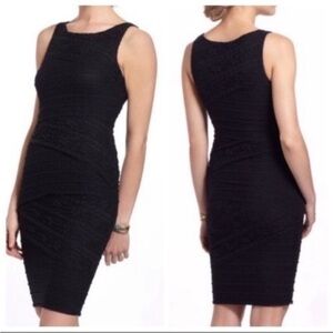 🍀 3/$30 Anthropologie Bailey 44 lace overlay fitted body con dress XS